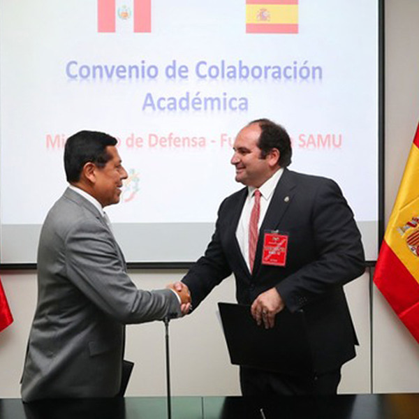Acuerdo España-Perú sobre capacitación de médicos para emergencias