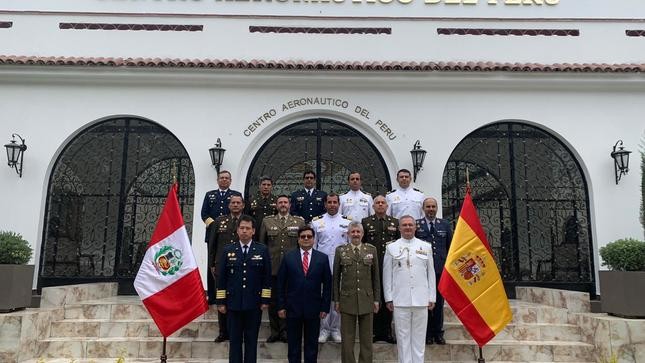 Reunión de los ministerios de Defensa de España y Perú
